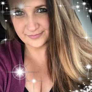 Meet your Posher, Stacy